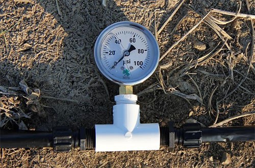 Pressure Gauge Kit For In Line Drip Tape Installation Pressure Gauge Kit For In Line Drip Tape Installation
